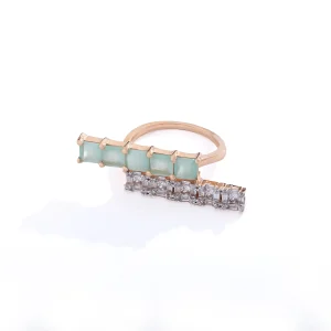 Linear cocktail ring